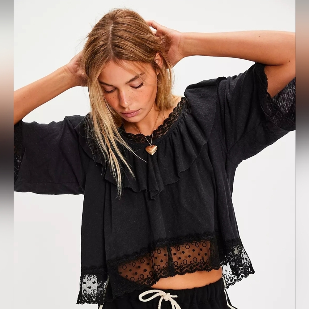 Free People Lulu Knit Boho Lace Ruffle Top